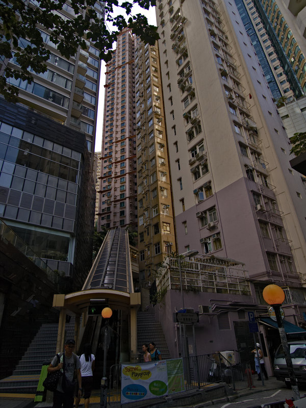 Hong Kong
      Island, Central to Mid Level Escalator